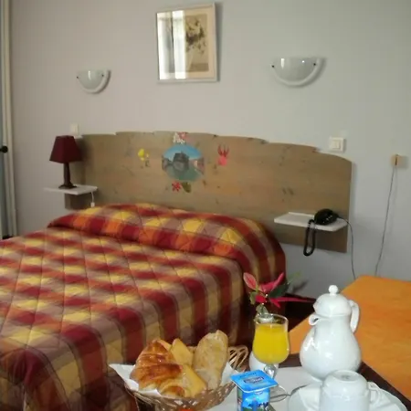 Hebe 2* Annecy